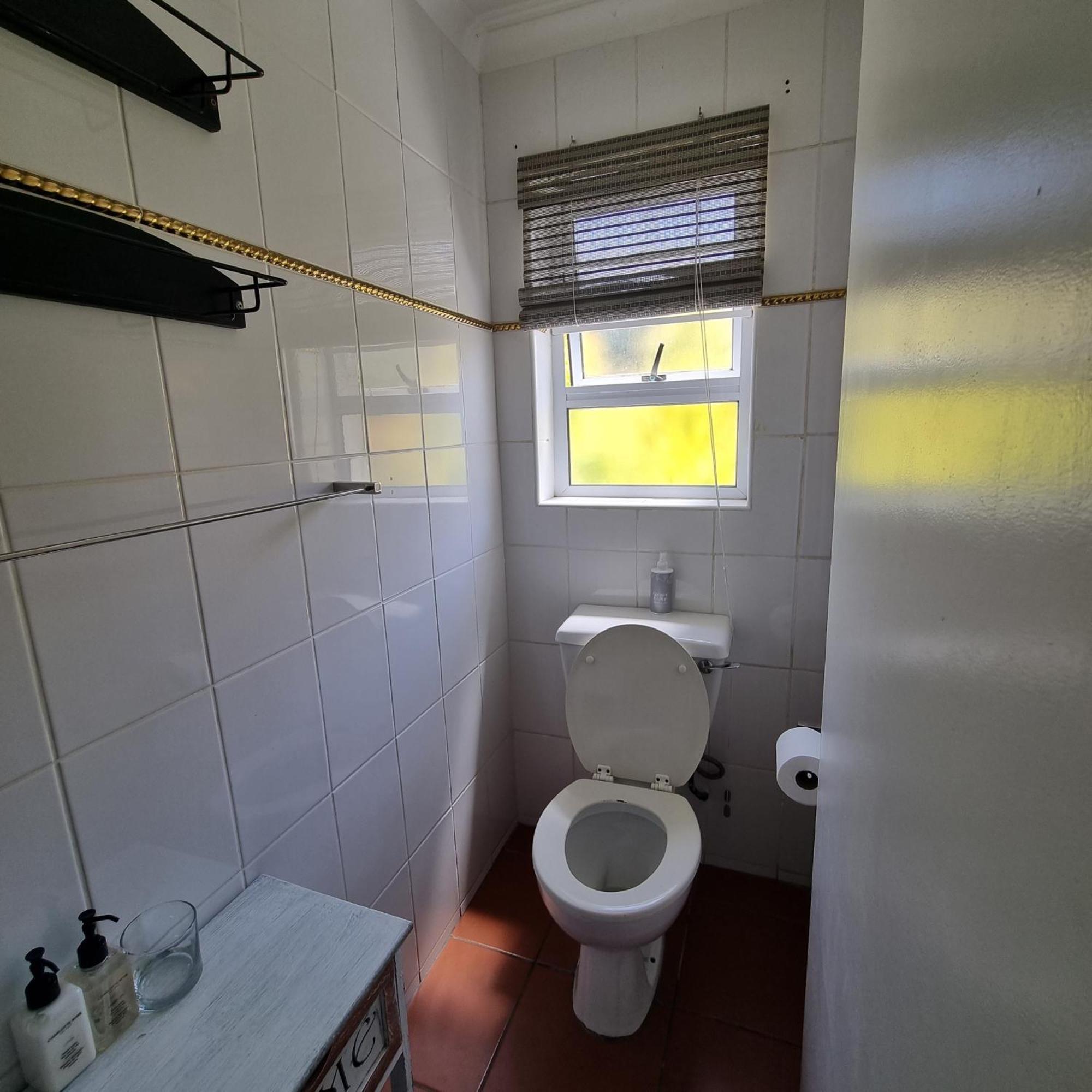 Nahoon Bed & Breakfast East London Eksteriør billede